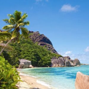 Tropical Beach, Seychelles (3000 Piece Puzzle)