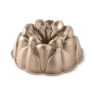 Nordic Ware Magnolia Bundt Pan (93848)