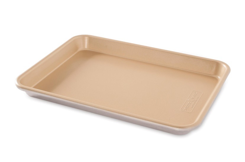 Nordic Ware Nonstick Quarter Sheet (45350)