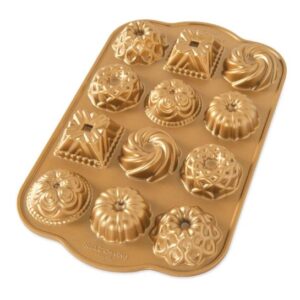 Nordic Ware Bundt Charms Pan (85677)
