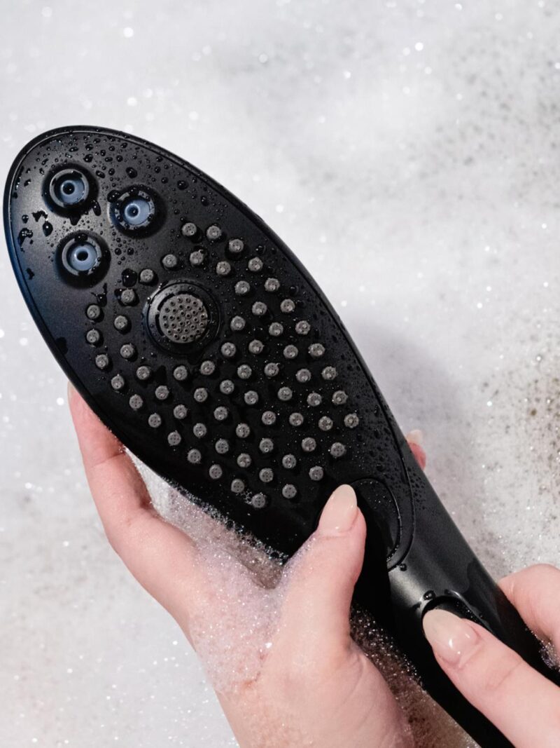 Womanizer Wave Stimulator